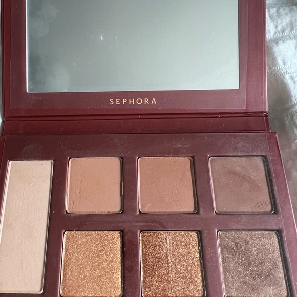 Sephora Samba Sensation Eyeshadow Palette- matte, shimmer and metallic - Picture 3 of 7